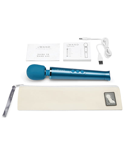 Le Wand Petite Rechargeable Massager