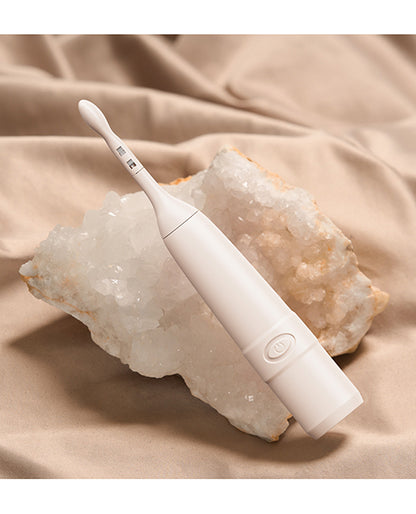 Celebrator Oscillation Stimulator - Ivory